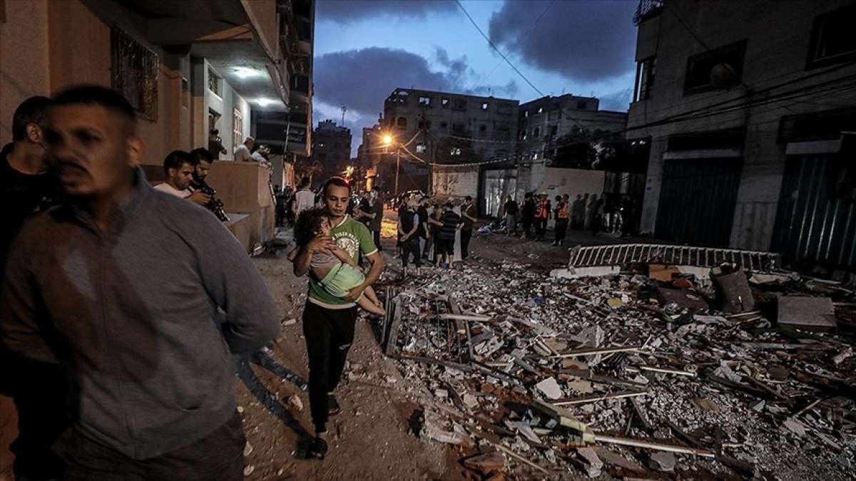 Siyasilerden İsrail'in Filistinlilere yönelik saldırılarına tepki