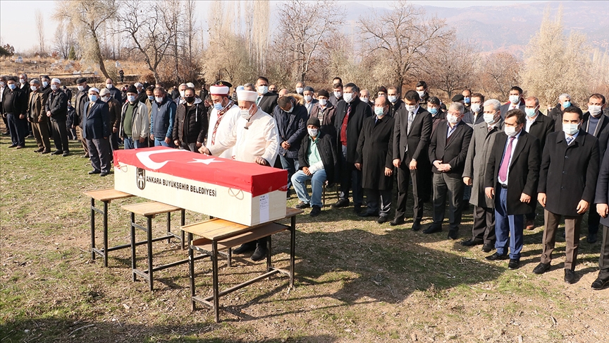 Somali'deki terör saldırısında hayatını kaybeden Türk işçiler son yolculuklarına uğurlandı