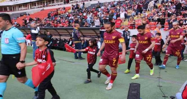 Spor Toto Süper Lig: Gaziantep FK: 0 Göztepe: 0 (Maç devam ediyor)