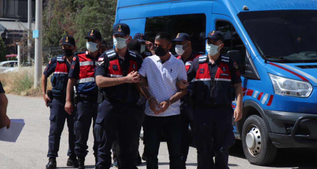 'Suçum yok, zaten birazdan çıkacağım' dedi, ilk o tutuklandı