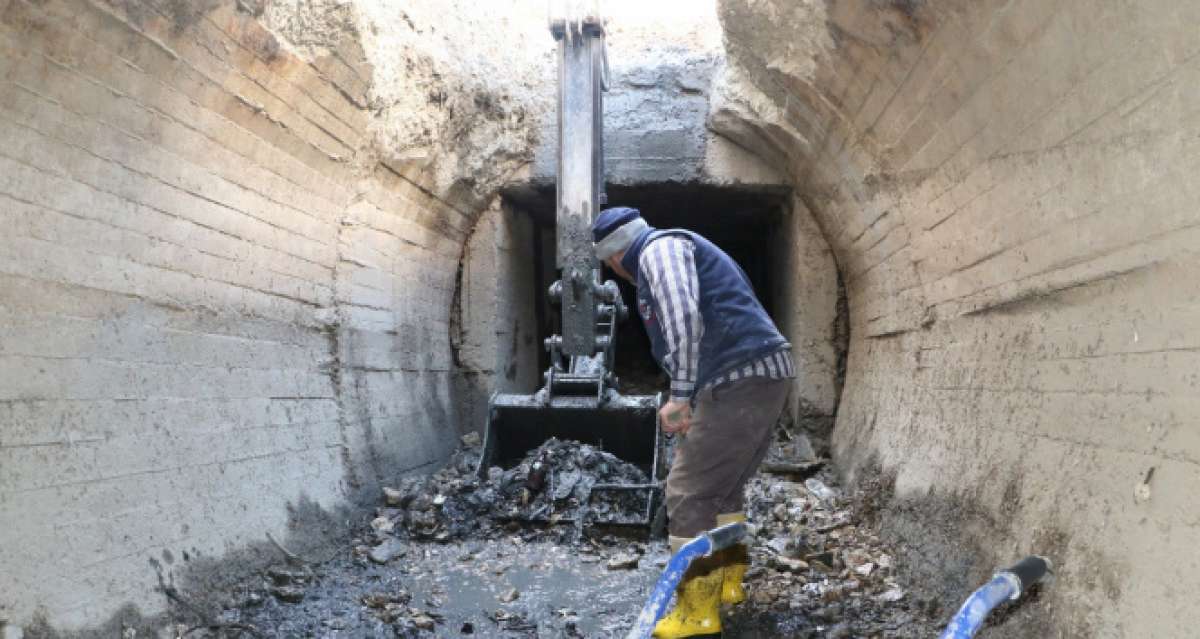 Sulama kanalındaki temizlik tamamlandı, 137 kamyon çöp çıktı