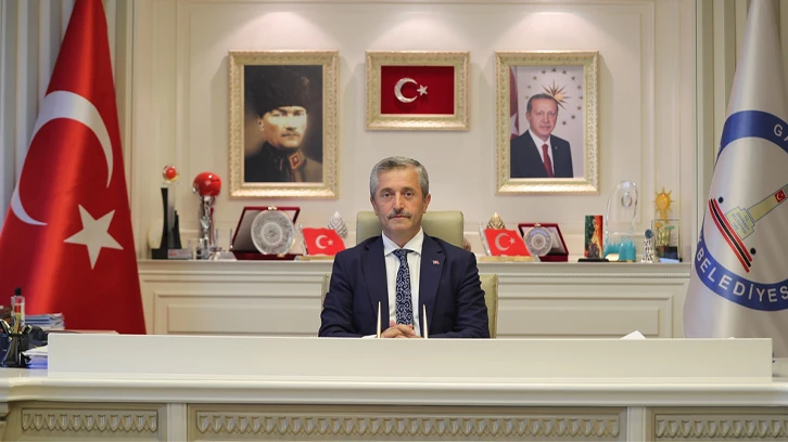  Tahmazoğlu'ndan 1 Mayıs kutlaması