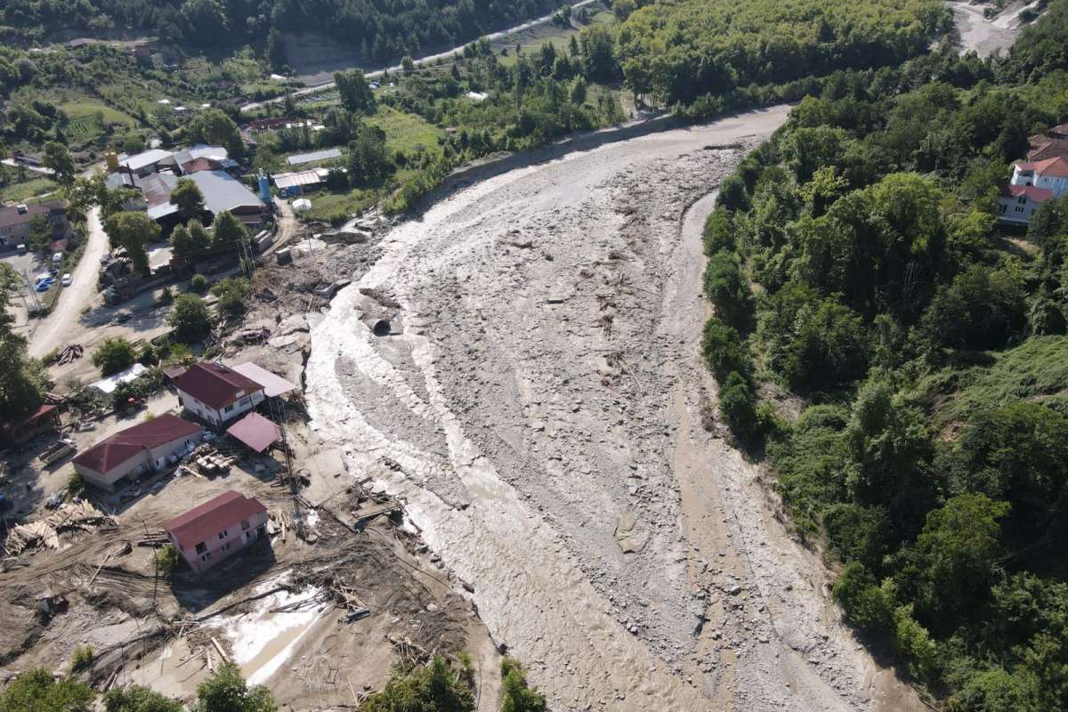 Türkeli'de sular çekilince felaketin boyutu ortaya çıktı