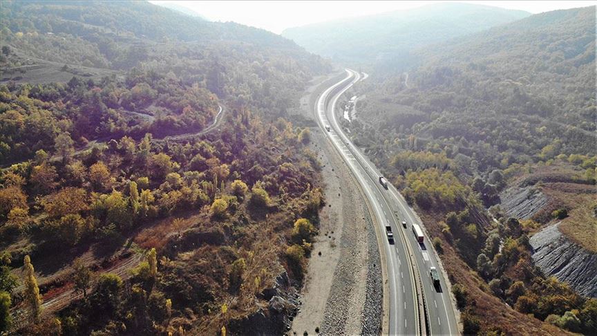 ’Türkiye’nin tatil yolu’nda renk cümbüşü yaşanıyor