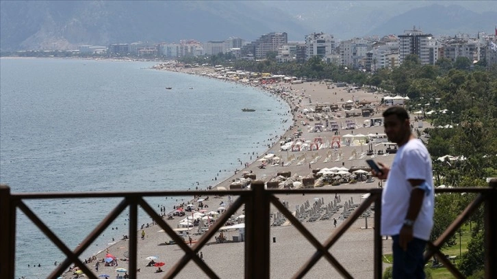 Türkiye'yi geçen yıl ziyaret eden kişi sayısı 30 milyonu geçti