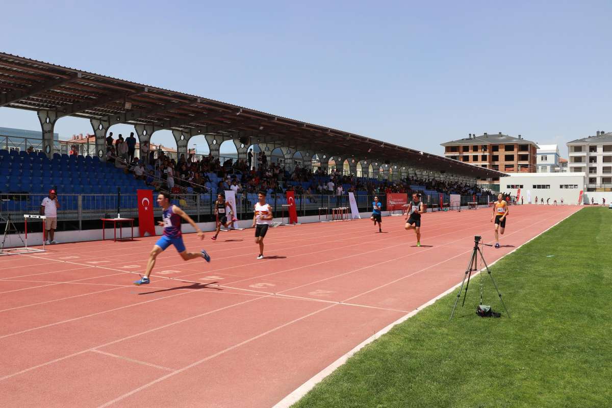 U18 Türkiye Şampiyonası Kütahyada başladı