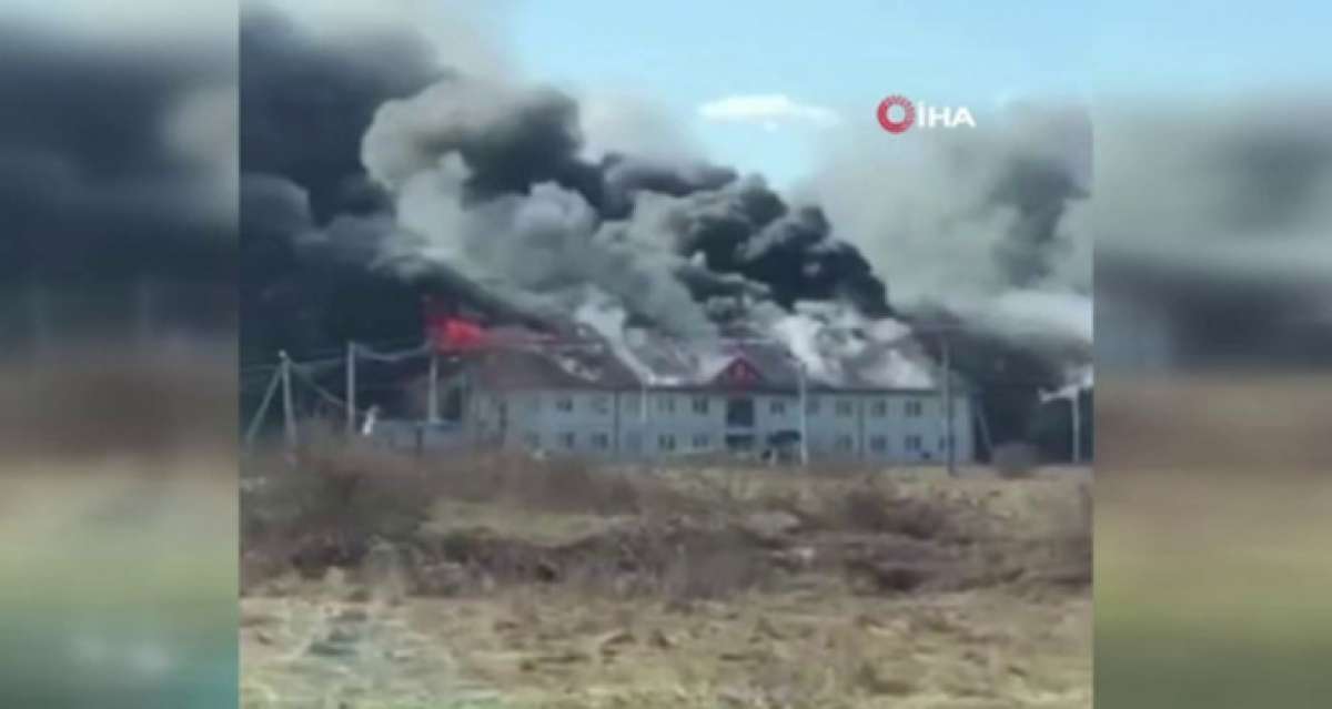 Ukrayna'da göçmelerin kaldığı sitede korkutan yangın