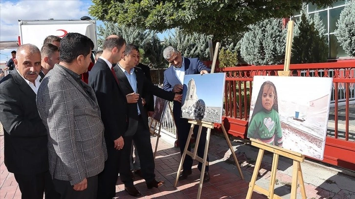 Van depreminde yaşamını yitirenler anıldı