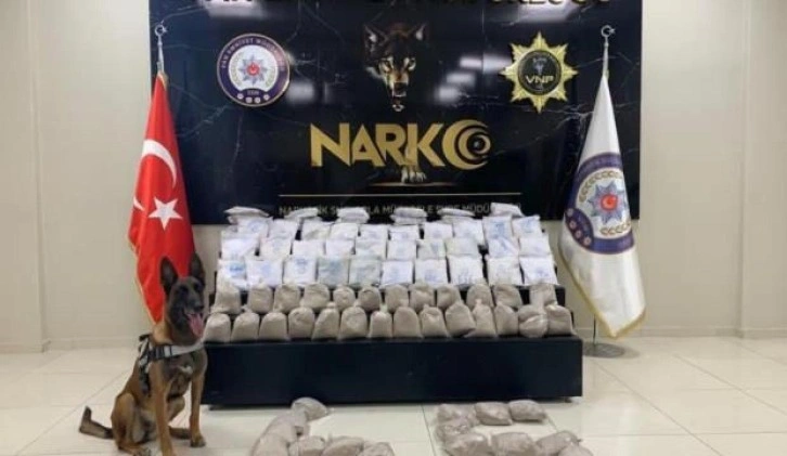 Van’da 104 kilo 500 gram eroin ele geçirildi: 2 gözaltı