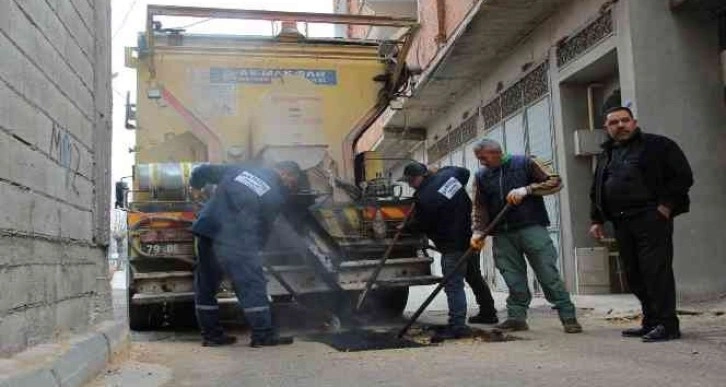 Yağışlar durdu asfalt ve kaldırım çalışmalarına start verildi