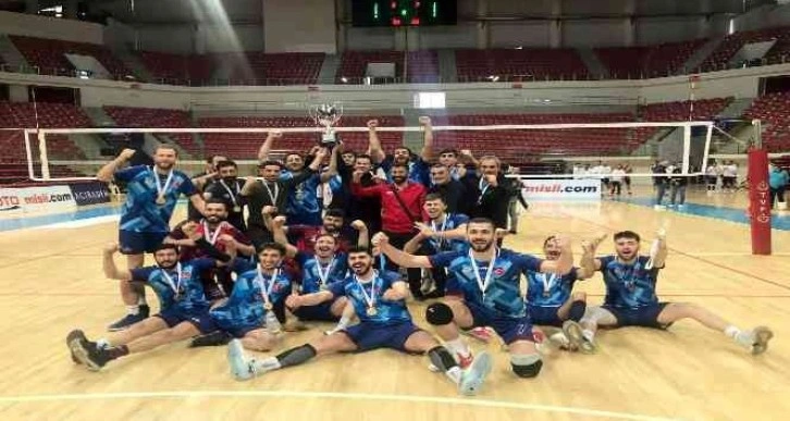 Yenişehir Belediyesi Voleybol Takımı 1. Lig'e yükseldi