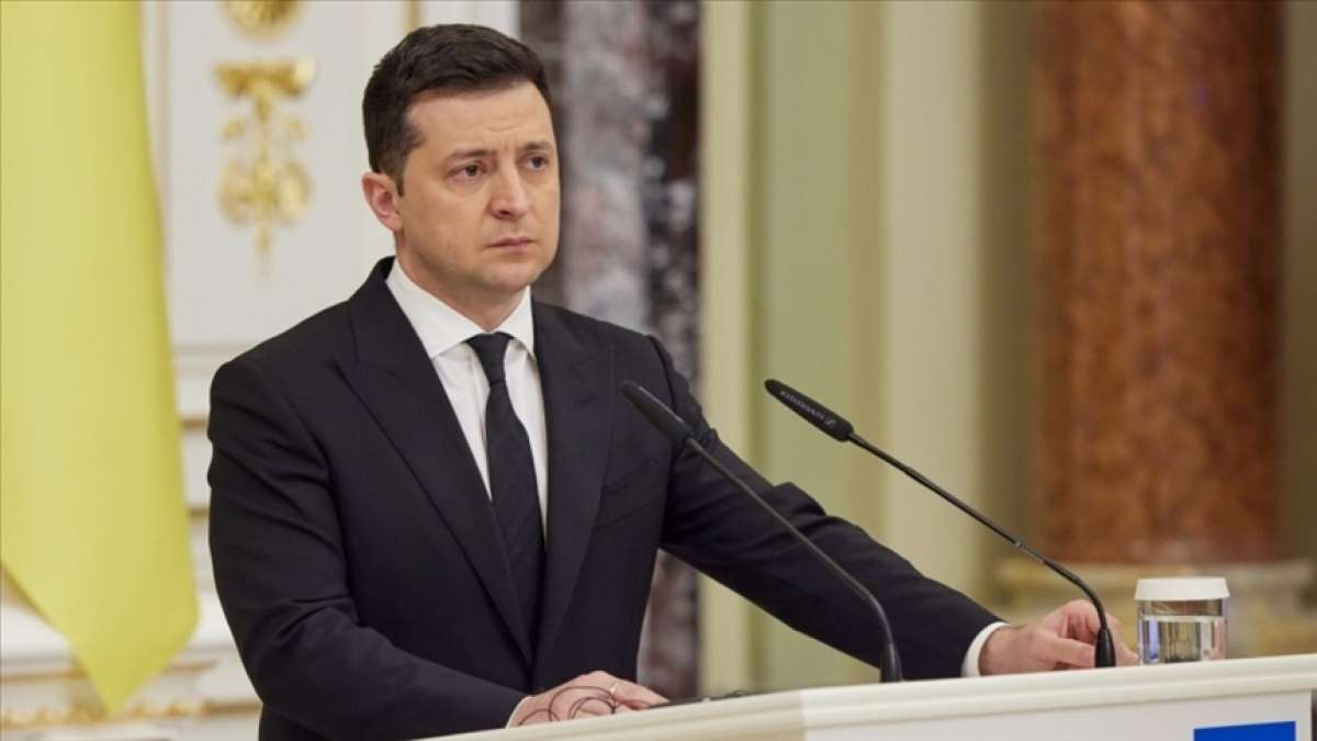 Zelenskiy, Biden-Putin görüşmesi öncesi Biden'la görüşmeye hazır olduğunu belirtti