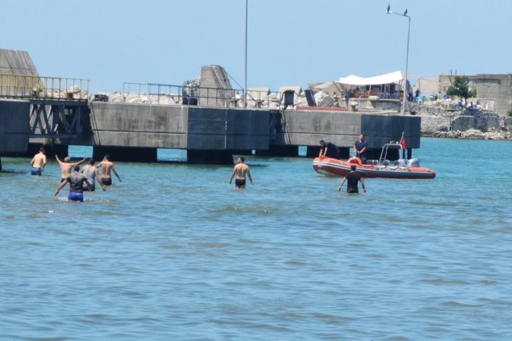 Zonguldak'ta 16 yaşındaki genç denizde kayboldu