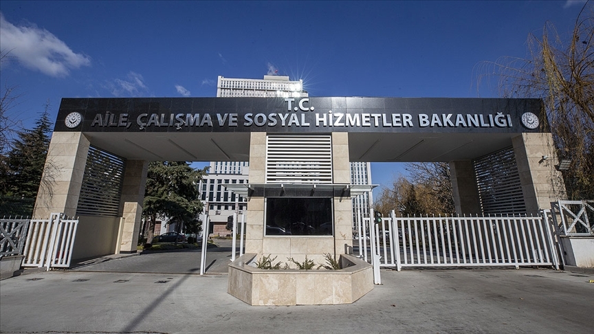 Aile, Çalışma ve Sosyal Hizmetler Bakanlığından 'istismar' iddialarına ilişkin açıklama