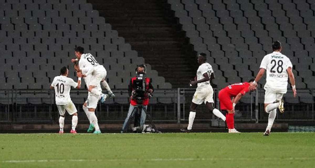 Altay, Süper Lig'e İstanbul'da veda etti, yine İstanbul'da yükseldi