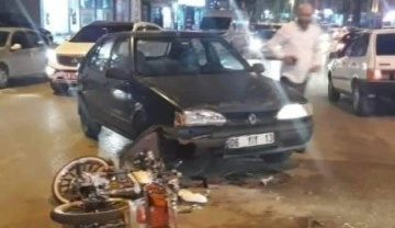 Ankara'da çalıntı motosiklet ile otomobil çarpıştı: 1 yaralı