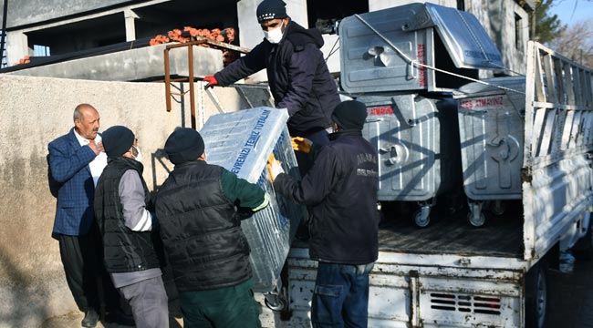  Araban'da kırsal mahallelere 300 çöp konteyneri bıraktı