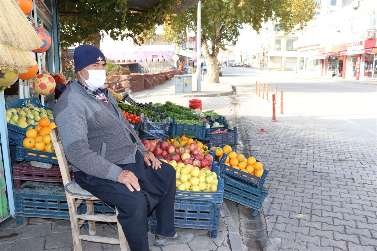 Araban'da sokaklar boş kaldı