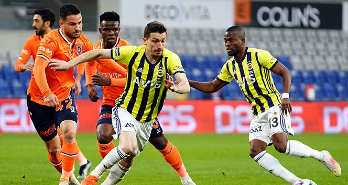 Başakşehir - Fenerbahçe maçı canlı anlatım