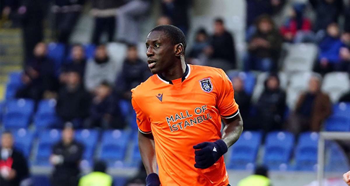 Başakşehir'de Demba Ba ile yollar ayrıldı