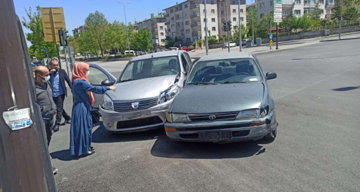 Başkent'te trafik kazası: 2 yaralı