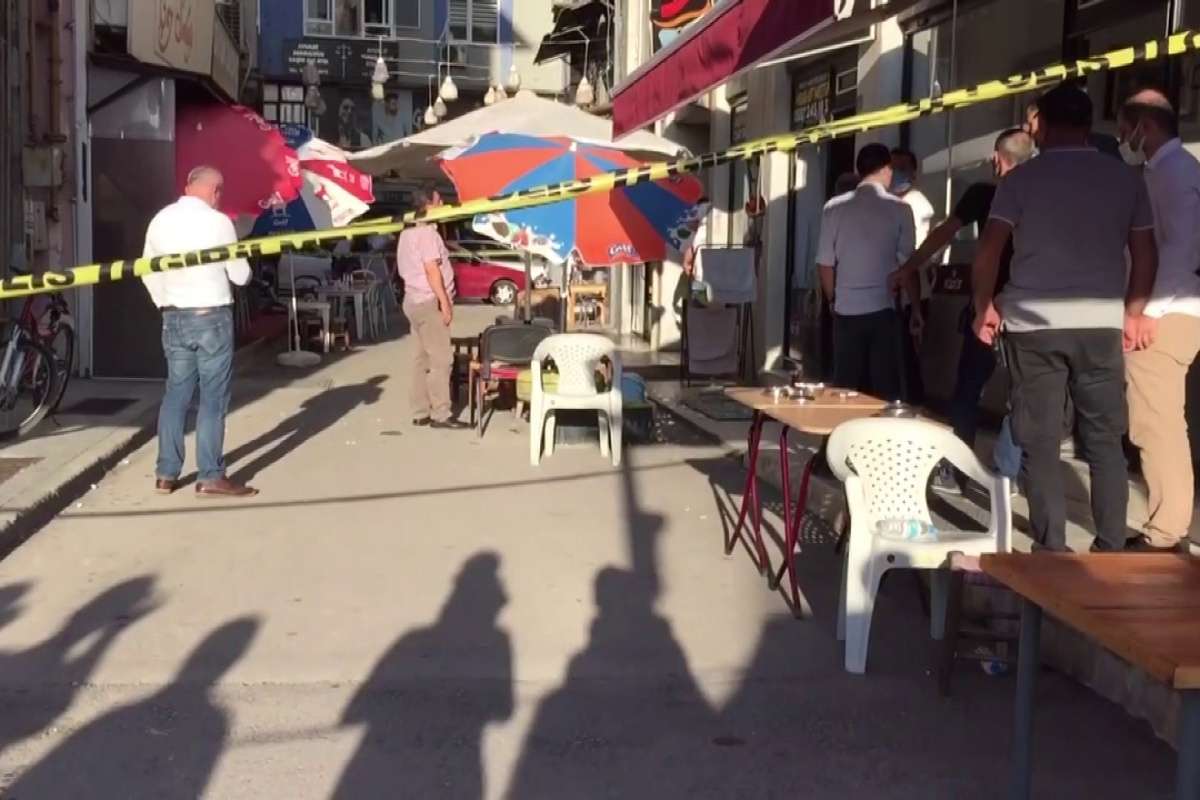 Berber çalışanını pompalı tüfekle rehin aldı, ikna çalışmaları sürüyor