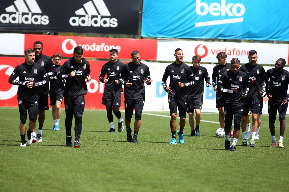 Beşiktaş 5 Temmuz'da top başı yapıyor