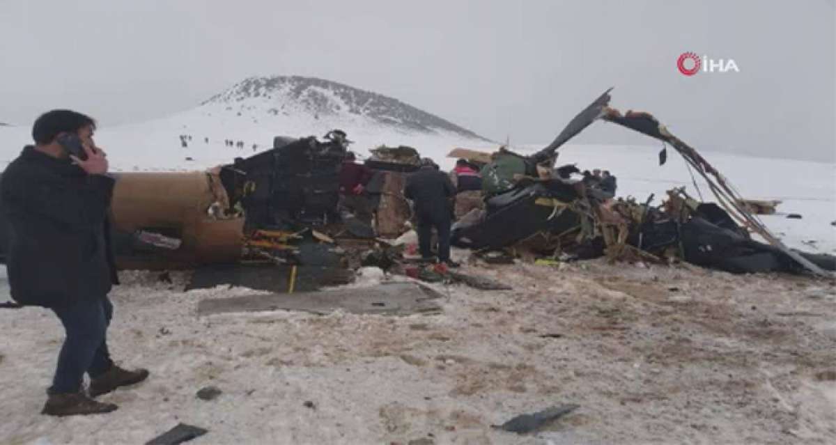 Bitlis'te askeri helikopter düştü: 10 askerimiz şehit, 3 askerimiz yaralı