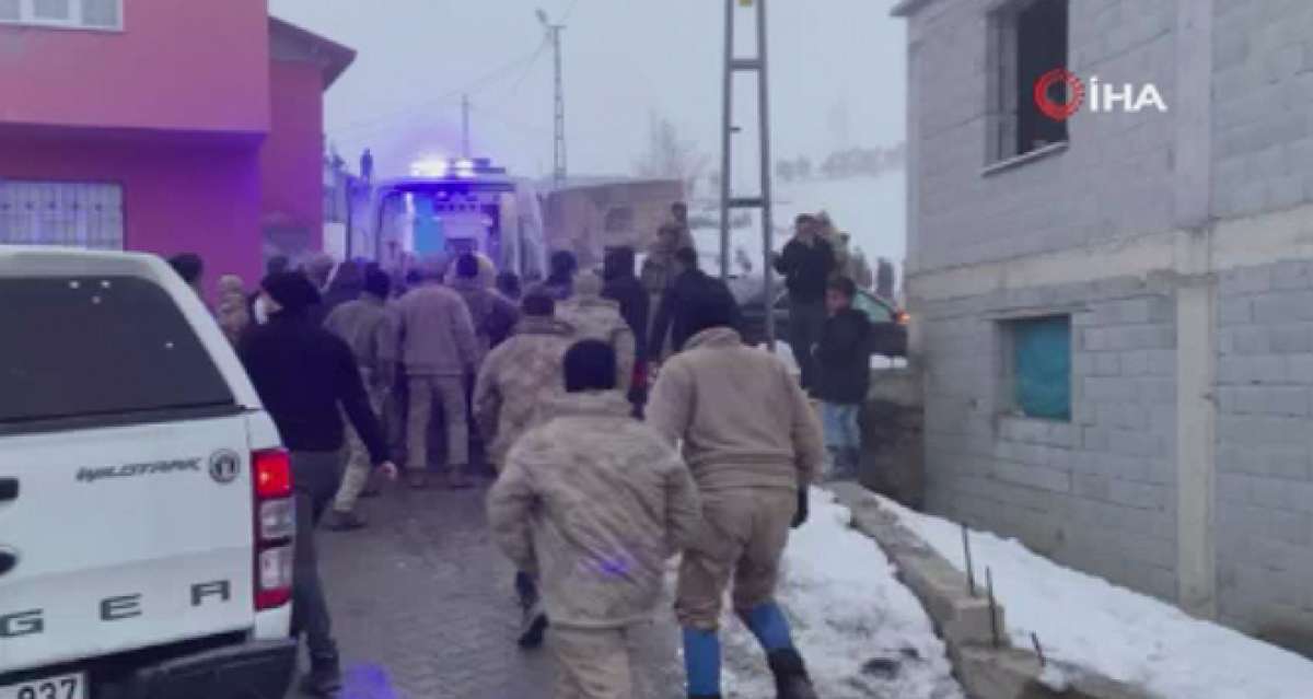 Bitlis'te askeri helikopter düştü: 9 askerimiz şehit, 4 askerimiz yaralı