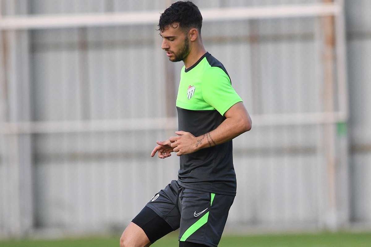 Bursaspor'da Massimo Bruno'nun lisansı çıktı