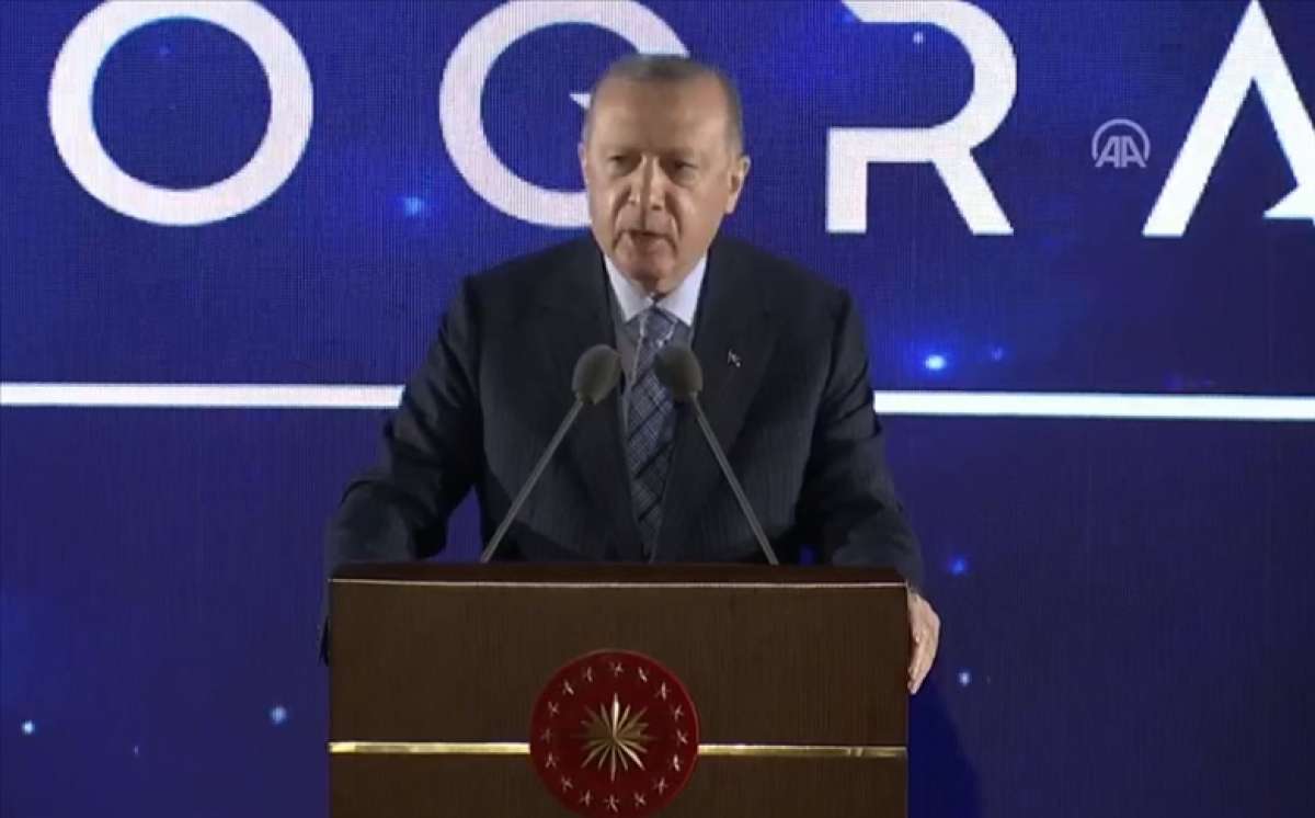 CANLI- Cumhurbaşkanı Erdoğan: Medeniyetimizin gökyüzündeki yolculuğuna kapı aralıyoruz