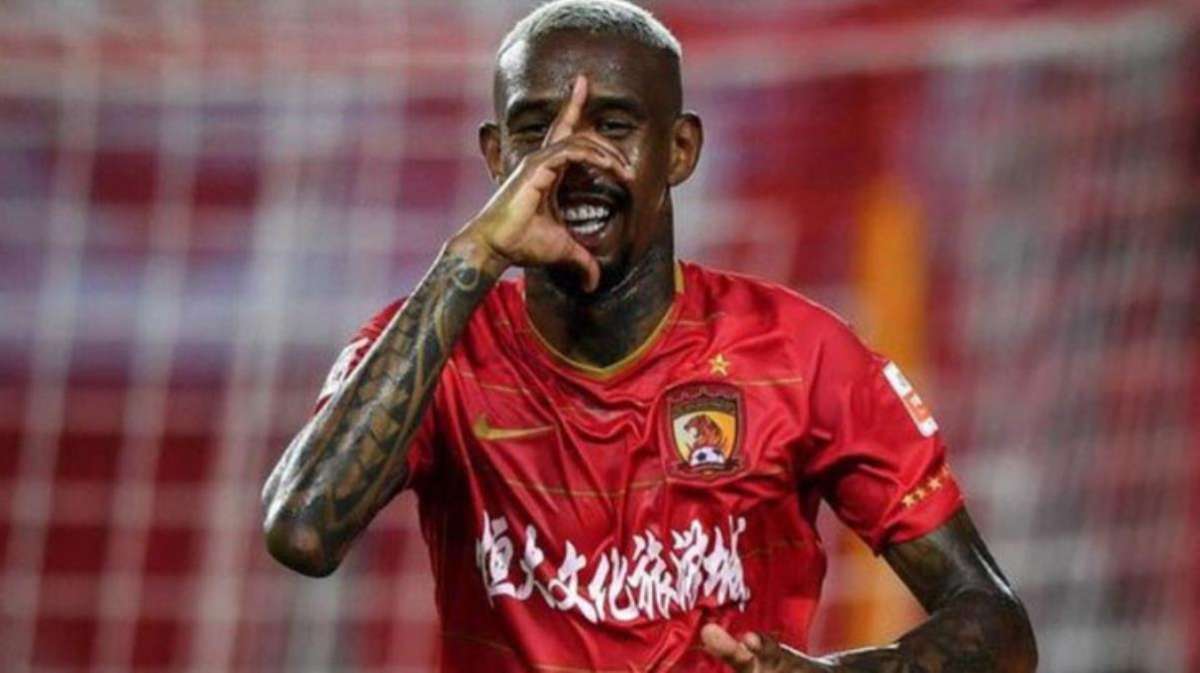 Çin'den ayrılmak isteyen Talisca, Türk kulüplerine göz kırptı