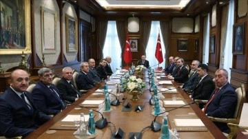 Cumhurbaşkanı Erdoğan, Bakan Bilgin ve Türk-İş heyetini kabul etti