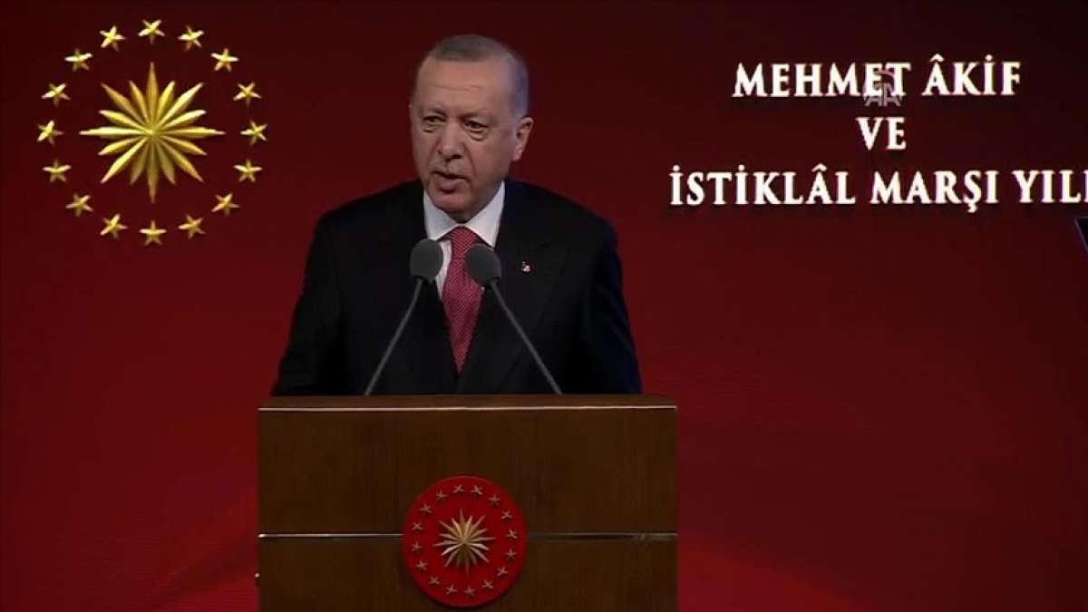 Cumhurbaşkanı Erdoğan: Bu vatanın ekmeğini yiyen hiç kimsenin İstiklal Marşı ile sorunu olamaz