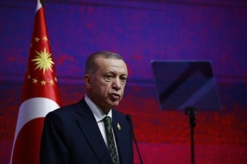 Cumhurbaşkanı Erdoğan: 'Sağ çıkartılan insanımızın sayısı 8 binin üzerindedir'