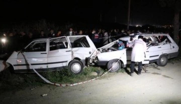 Denizli&rsquo;de otomobilin tıra çarpması sonucu 1 kişi öldü 3 kişi yaralandı