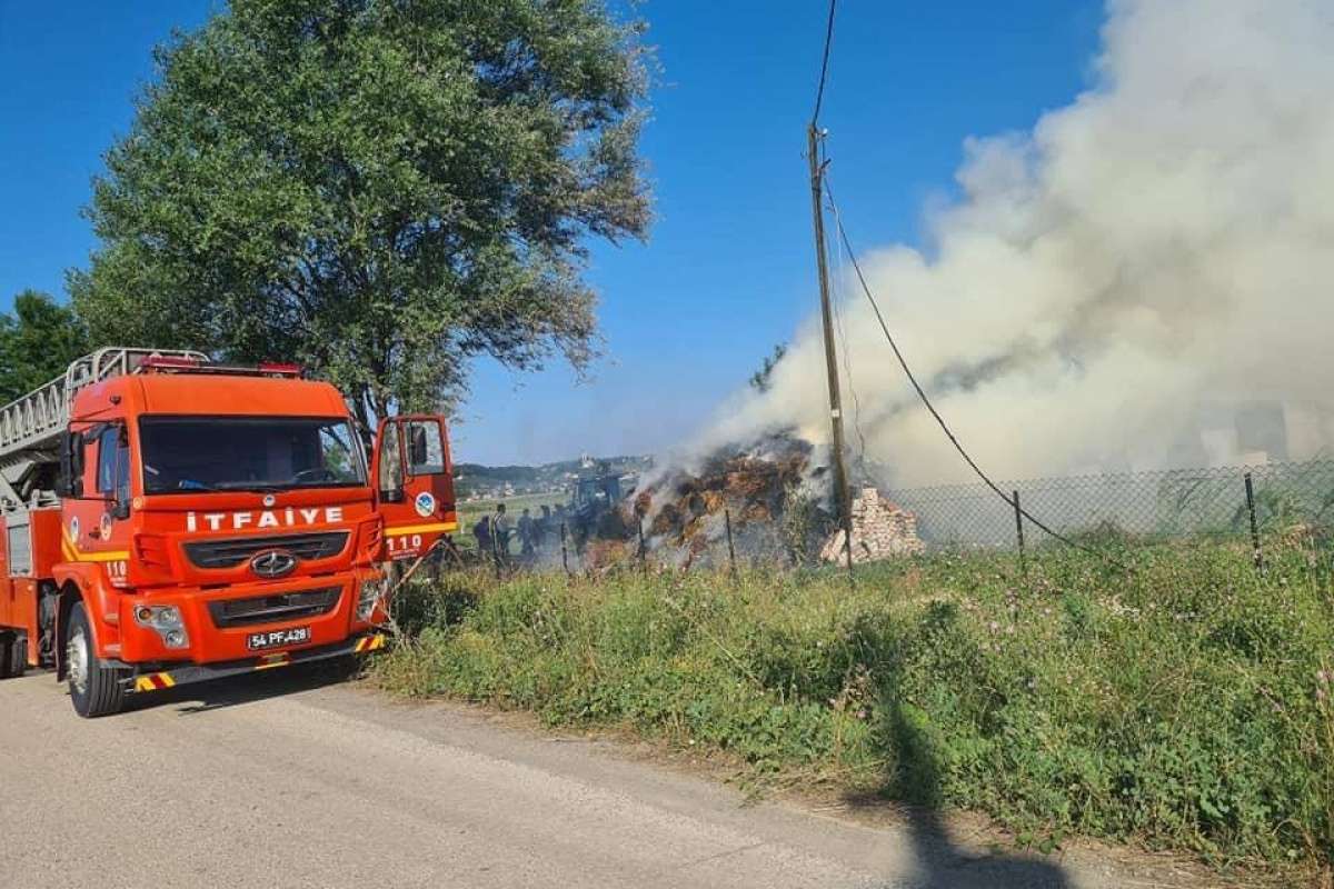 Depoda çıkan yangında 700 saman balyası kül oldu