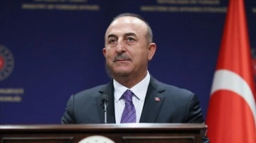 Dışişleri Bakanı Çavuşoğlu: Macron'un Türkiye'yi tartışmaların içine çekmesi son derece ya