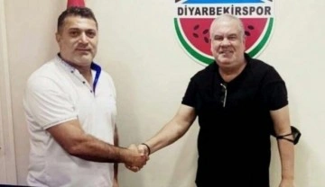 Diyarbekirspor Levent Eriş'e emanet