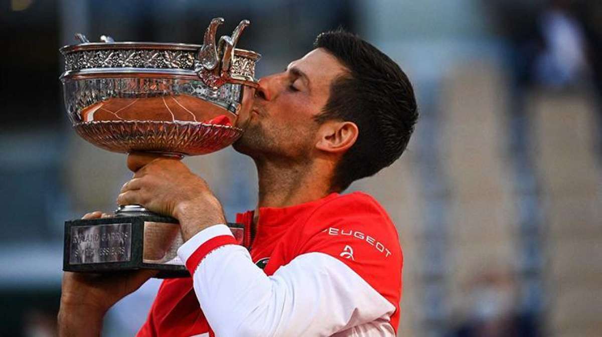 Djokovic, Federer ve Nadal'ın rekoruna ortak olmaya yaklaştı