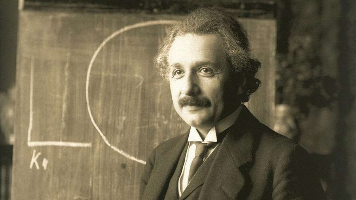 Einstein'ın el yazısı mektubu 1,2 milyon dolara satıldı