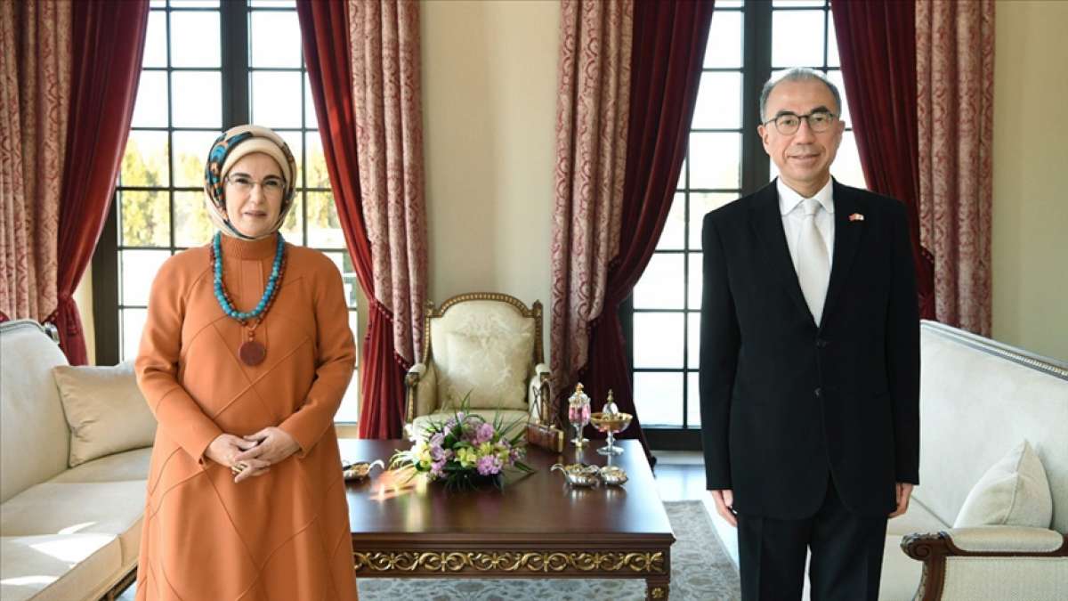 Emine Erdoğan, Japonya'nın Ankara Büyükelçisi Kazuhiro Suzuki ile görüştü