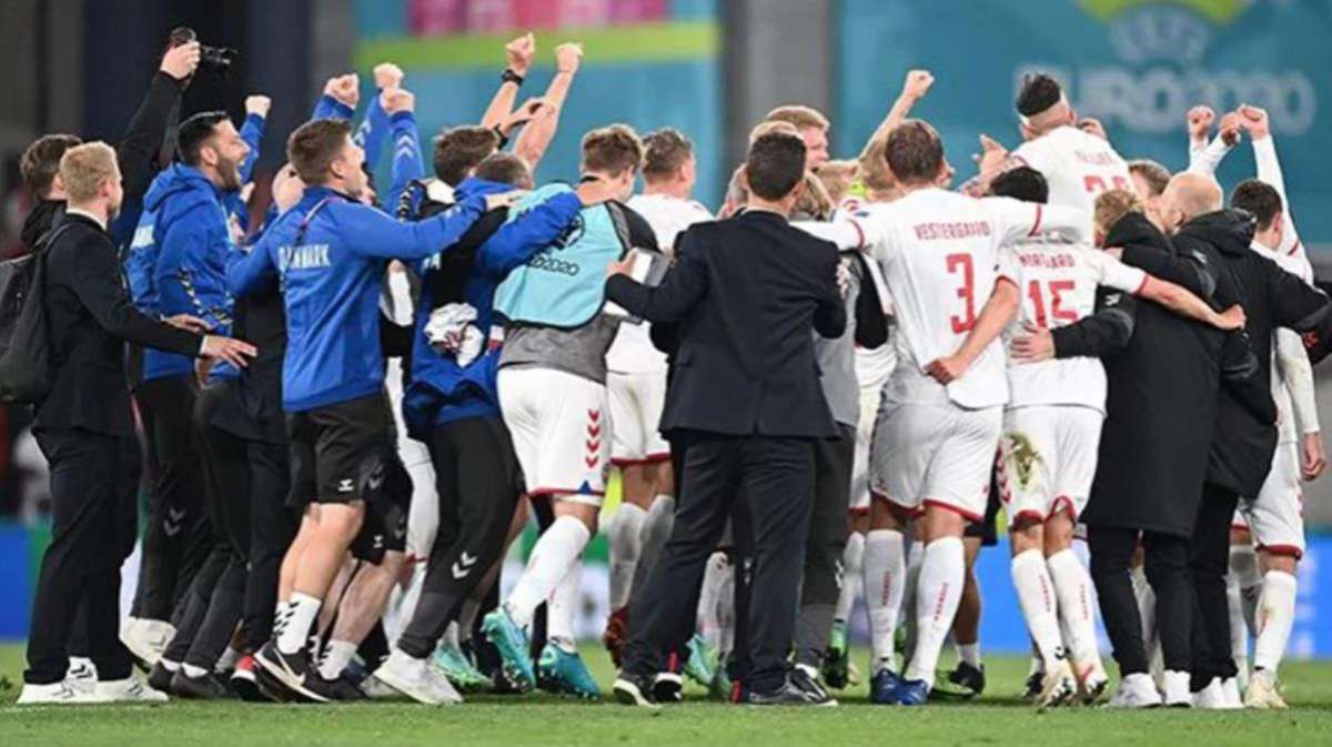 EURO 2020 B Grubu'nu 2. bitiren Danimarka'nın son 16 turunda rakibi Galler oldu