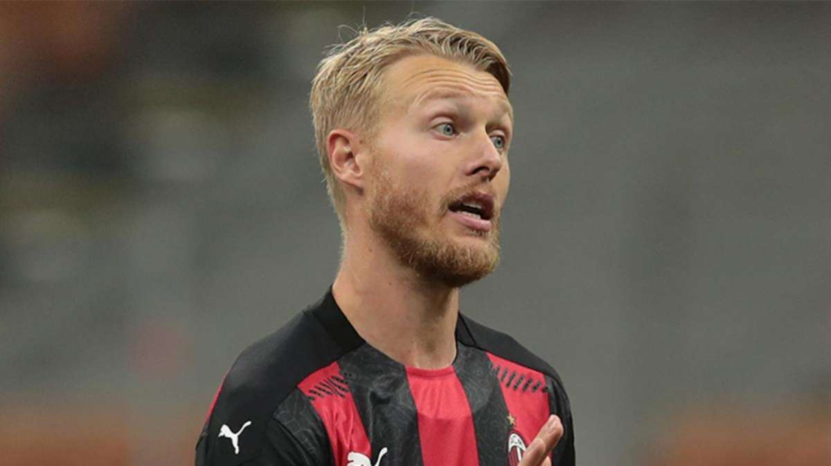 Fenerbahçe, Milan forması giyen eski futbolcusu Simon Kjaer'le ilgileniyor