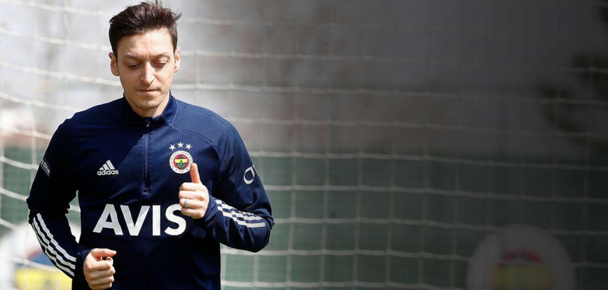 Fenerbahçe'ye Mesut Özil müjdesi!