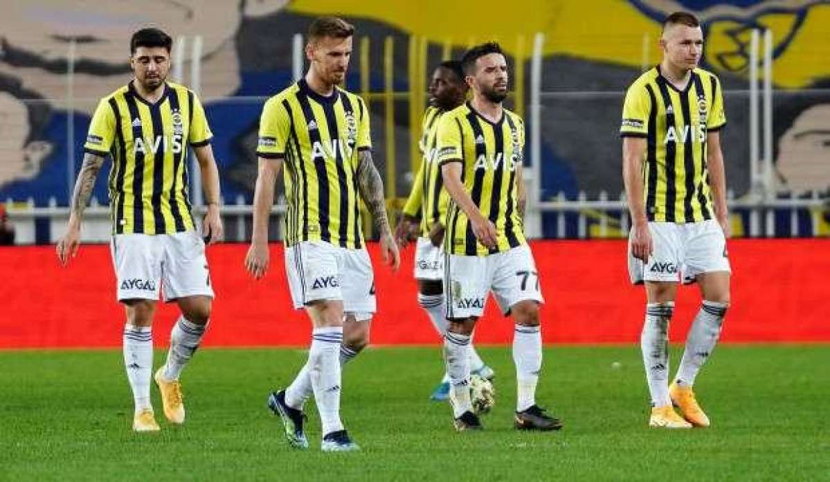 Fenerbahçe'ye Şampiyonlar Ligi engeli!