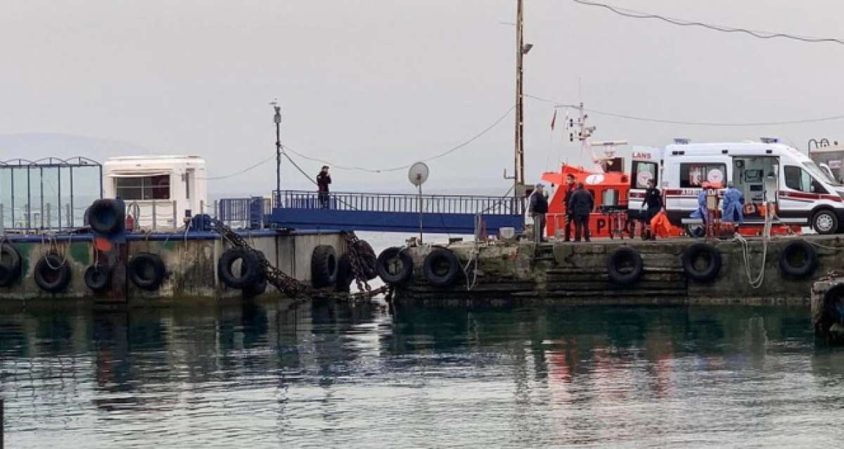 Feribottan düşen şahıs hastanede hayatını kaybetti