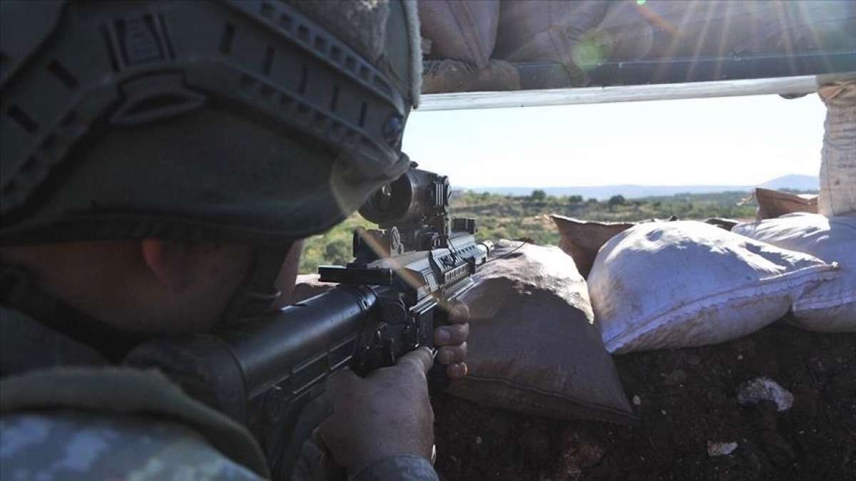 Fırat Kalkanı bölgesine sızma girişiminde bulunan 5 PKK/YPG'li terörist etkisiz hale getirildi