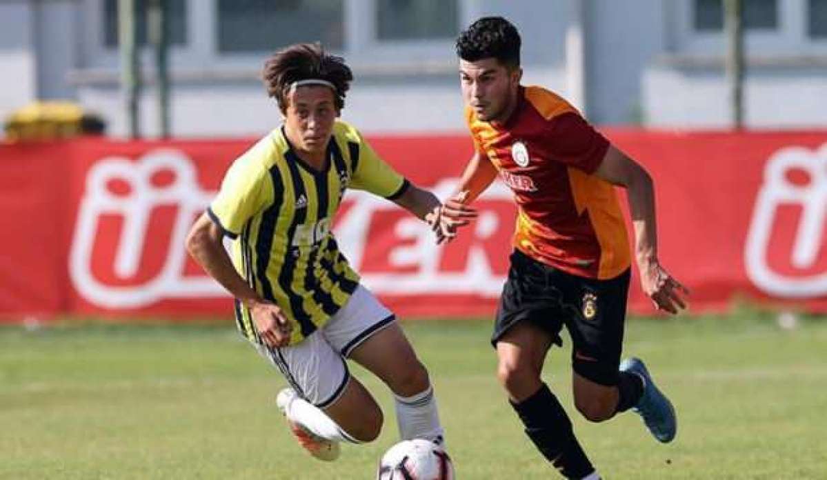 Galatasaray-Fenerbahçe derbisinde 4 gol, 2 kırmızı kart