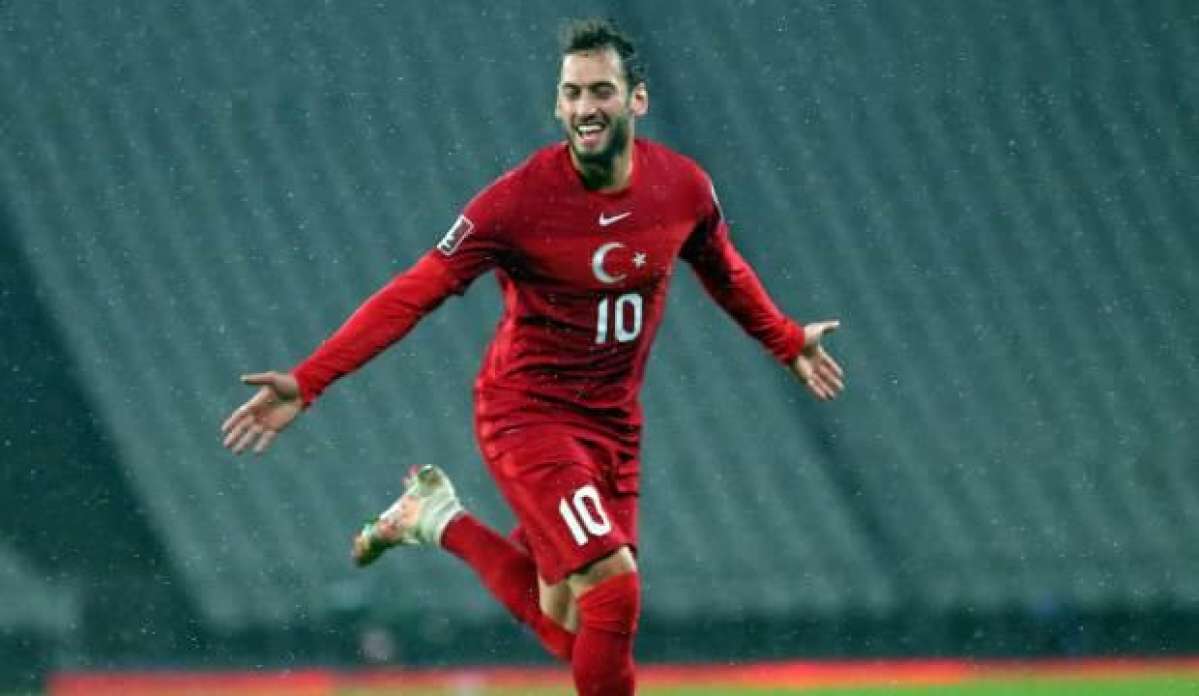 Galatasaray'dan sürpriz paylaşım! Hakan Çalhanoğlu...